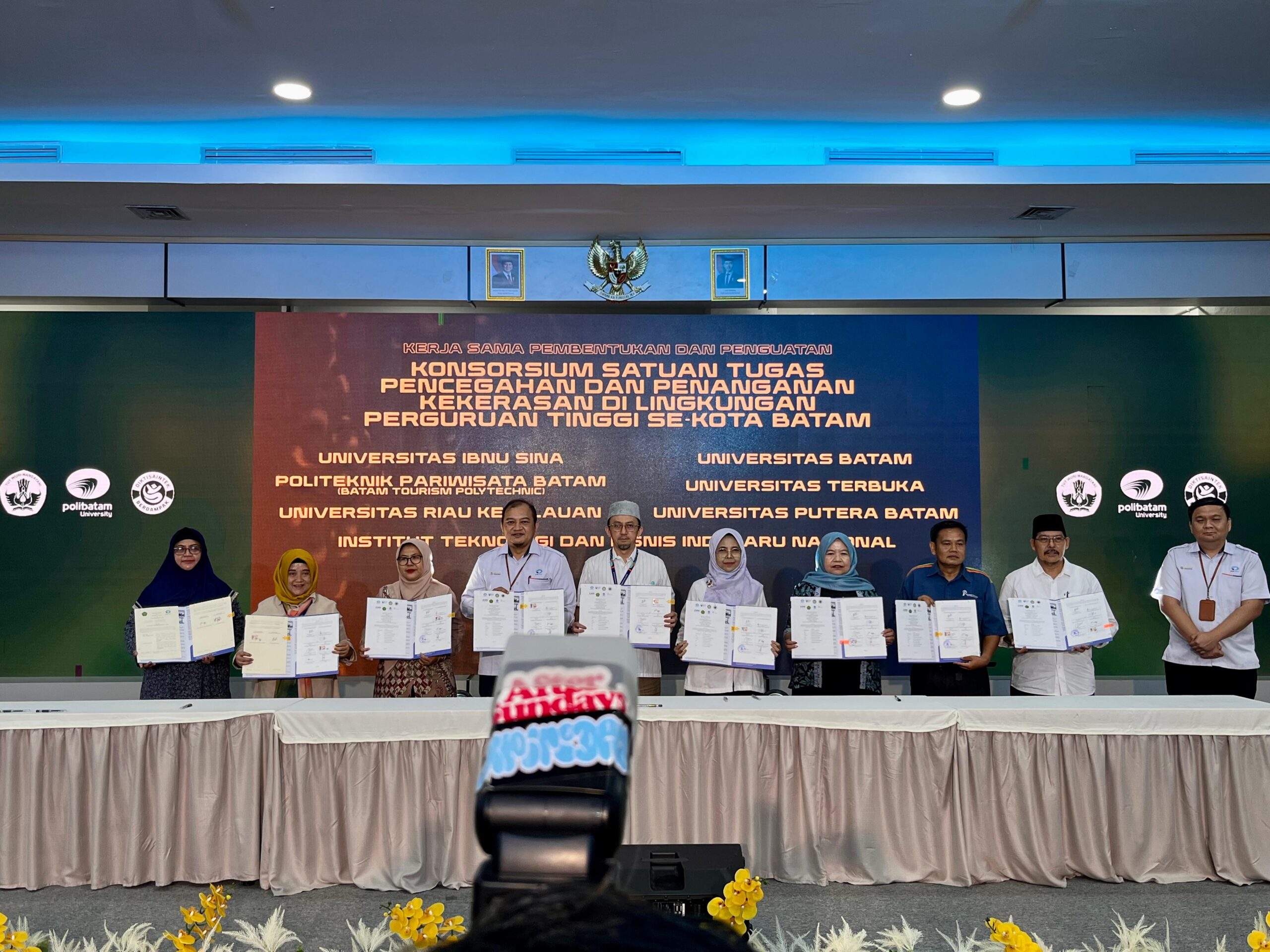 Perkuat Komitmen Kampus Aman dan Inklusif, UNRIKA Berkolaborasi dalam Pembentukan Konsorsium Satgas PPKS Perguruan Tinggi se-Kota Batam Perkuat Komitmen Kampus Aman dan Inklusif, UNRIKA Berkolaborasi dalam Pembentukan Konsorsium Satgas PPKS Perguruan Tinggi se-Kota Batam
